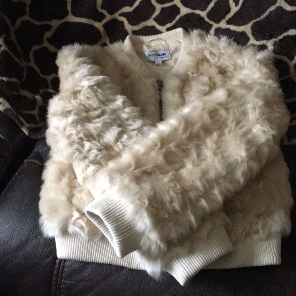 Faux fur Jacket adorable